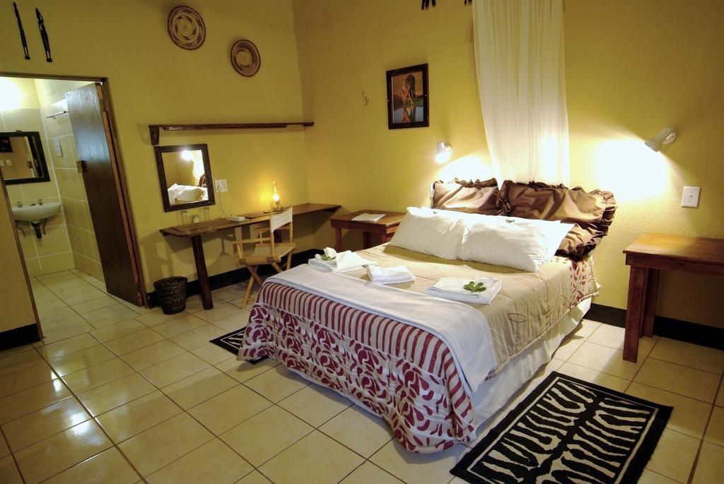 Timbavati Safari Lodge Mbabat Buitenkant foto